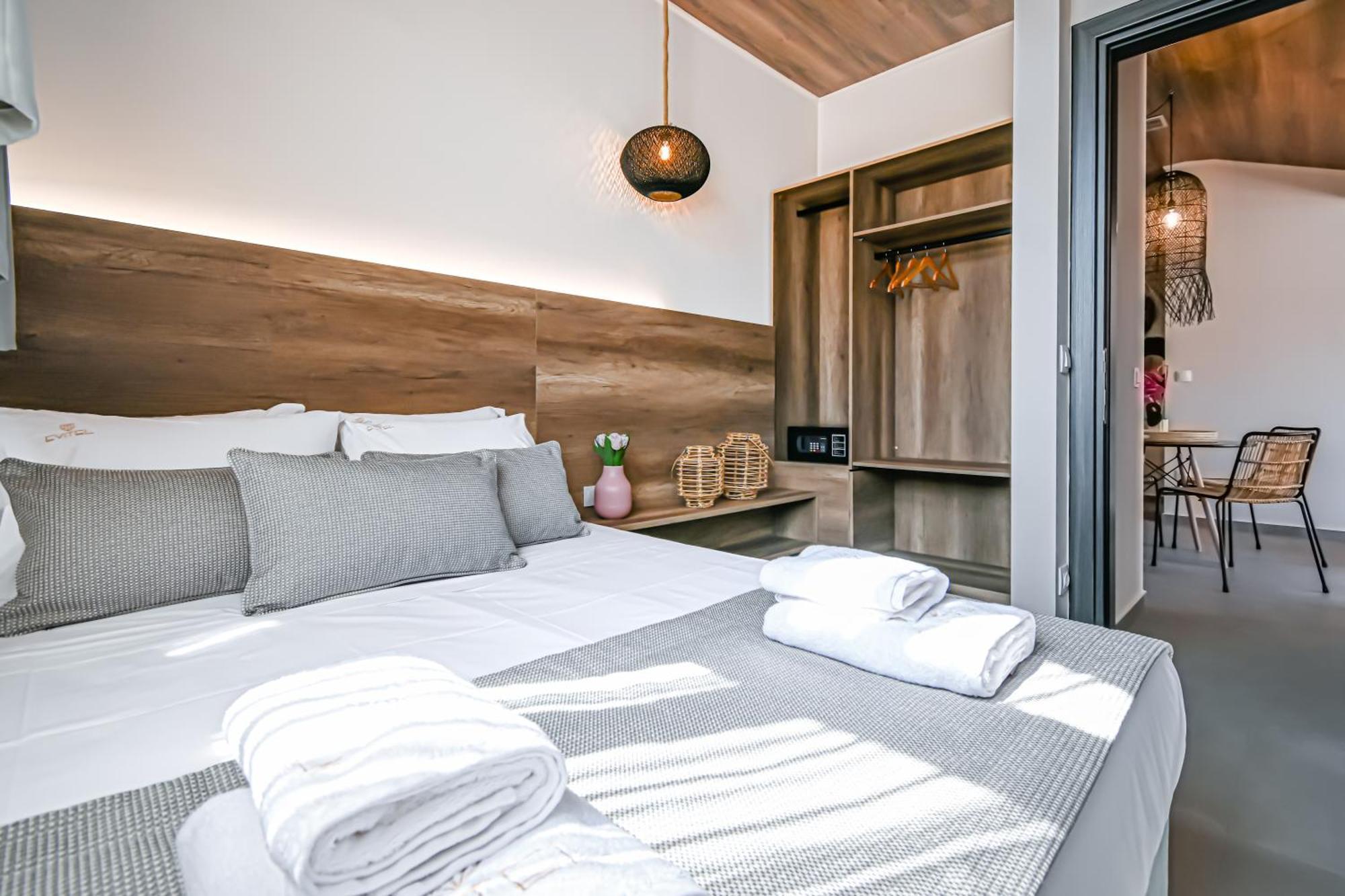 Evitel Luxury Living Aparthotel Chaniotis Exterior foto